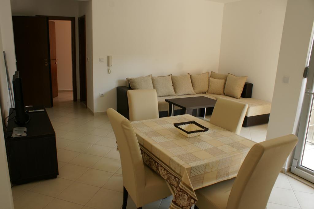 Apartments Dominus Petrovac Εξωτερικό φωτογραφία