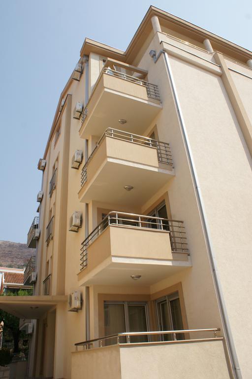 Apartments Dominus Petrovac Εξωτερικό φωτογραφία