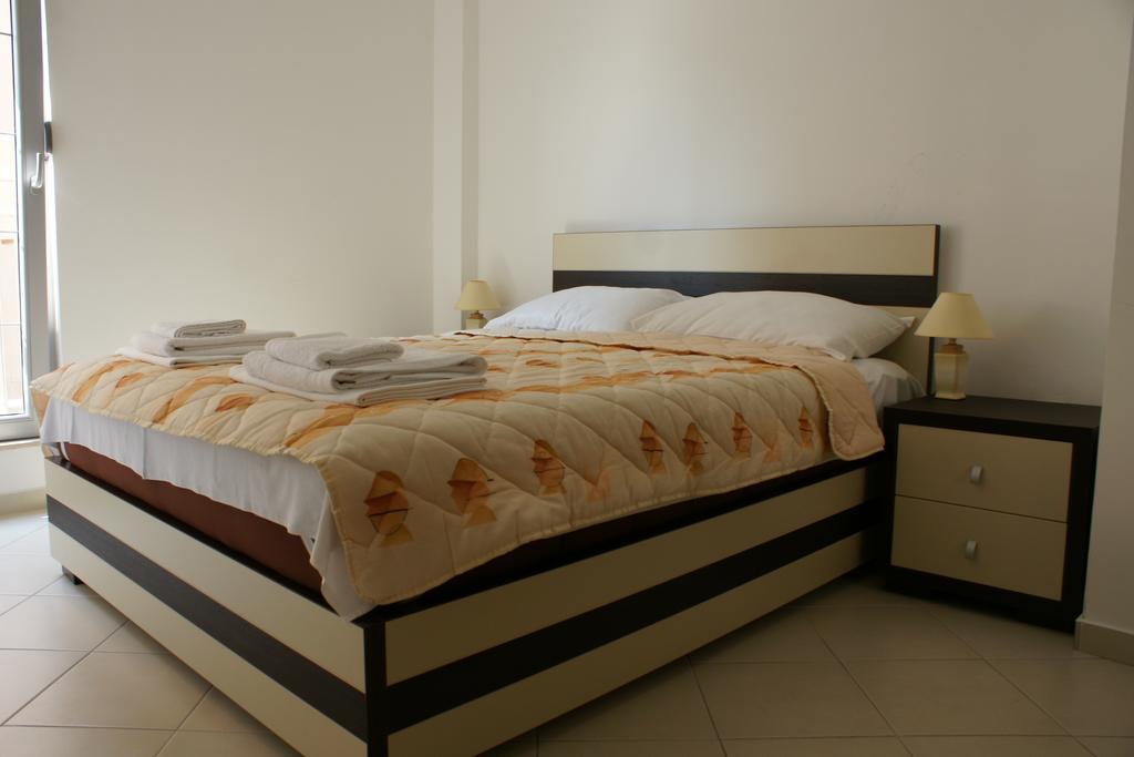 Apartments Dominus Petrovac Εξωτερικό φωτογραφία