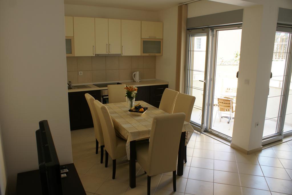 Apartments Dominus Petrovac Εξωτερικό φωτογραφία