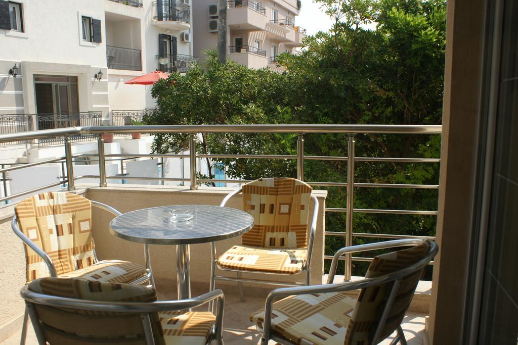 Apartments Dominus Petrovac Εξωτερικό φωτογραφία